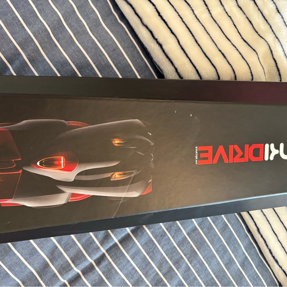 Anki Drive Racing Set - Picture 2 of 4